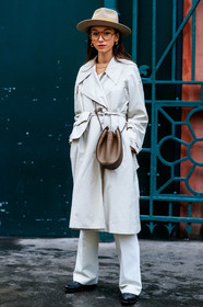 beatrice gutu, beige coat, beige hat, black shoes, brown bag, earrings, leather bag, leather shoes, trousers, white pants, LONDON, LFW, fashion week, frenchystyle, FW, jonathan paciullo, street style, AUTUMN WINTER 2019-2020, AW 19-20, FW 19-20, FALL WINTER 2019-2020, vertical, full length