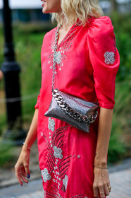 floral, flowers, graphic dress, hannah baxter, pink dress, printed dress, sequined bag, shiny bag, silver bag, street style, jonathan paciullo, FW, frenchystyle, fashion week, NEW YORK, NYFW, SPRING SUMMER 2020, SS 20, vertical, detail, atmosphere details