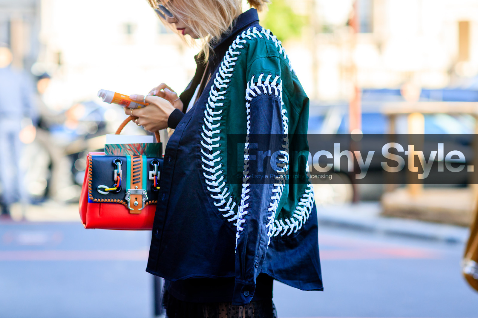 atmosphere details, baseball, detail, embroidered bag, fashion week, frenchystyle, FW, horizontal, jonathan paciullo, leather bag, multicolor bag, navy jacket, PARIS, PFW, printed bag, printed jacket, red bag, SPRING SUMMER 2017, SS 17, street style