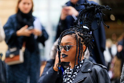 black jacket, black lips, black perfecto, braids, checked, christian dior, gingham, leather jacket, leather perfecto, plaid, sunglasses, fashion week, frenchystyle, FW, jonathan paciullo, street style, PFW, PARIS, AUTUMN WINTER 2018-2019, FALL WINTER 2018-2019, FW 18-19, horizontal, atmosphere details, selah marley