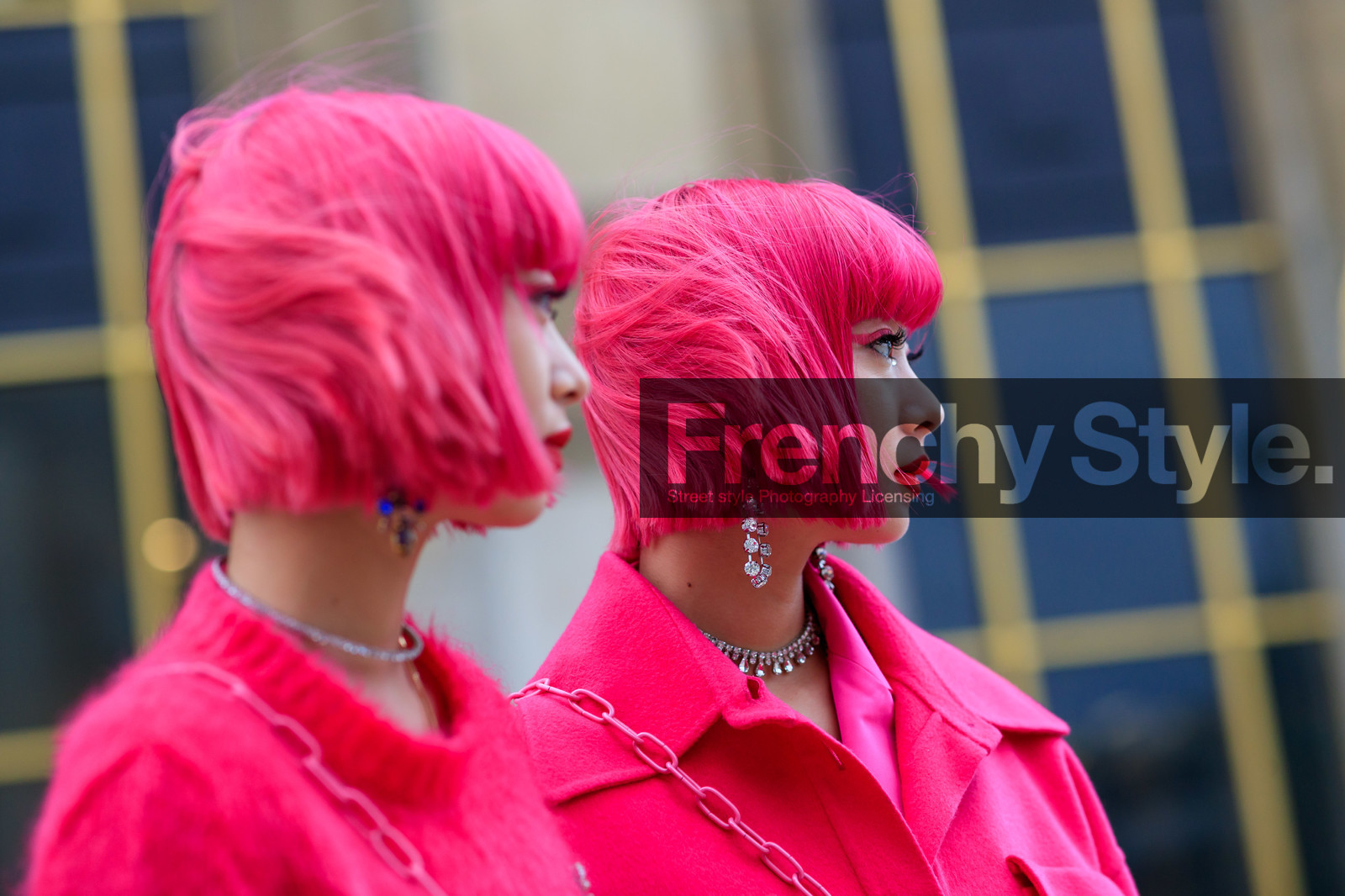 Ami and Aya Suzuki, pink total look, pink pullover, pink shirt, pink hair, strassed earrings, strassed necklace, dangling earrings, close up detail, fashion week, frenchystyle, FW, jonathan paciullo, street style, SPRING SUMMER 2020, SS 20, PFW, PARIS, horizontal, atmosphere details, detail