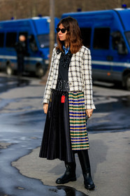natasha goldenberg, white jacket, tweed jacket, black jacket, black skirt, black leather belt, black leather boots, black polo shirt, blue polo shirt, black sunglasses, celine sunglasses, chopova lowena skirt, chopova lowena belt, pleated skirt, asymetrical skirt, checked skirt, belted skirt, green skirt, blue skirt, yellow skirt, mid long skirt, chanel jacket, flat boots, high boots, fashion week, frenchystyle, FW, jonathan paciullo, street style, PFW, PARIS, vertical, full length