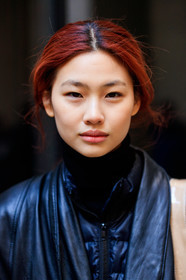 black coat, black turtleneck, leather coat, street style, jonathan paciullo, FW, frenchystyle, fashion week, PFW, PARIS, AUTUMN WINTER 2018-2019, FALL WINTER 2018-2019, FW 18-19, vertical, atmosphere details, portrait, model