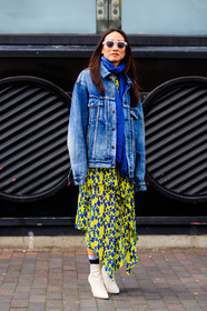 blue denim, blue scarf, denim jacket, floral, flowers, graphic skirt, high heels, leather shoes, printed skirt, sunglasses, white boots, yellow skirt, street style, jonathan paciullo, FW, frenchystyle, fashion week, LFW, LONDON, AUTUMN WINTER 2018-2019, AW 18-19, FALL WINTER 2018-2019, FW 18-19, vertical, full length, elizabeth von der goltz