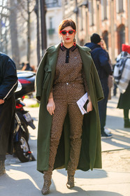 animal print, brown boot, brown pants, brown top, earrings, graphic pants, graphic top, green coat, high heels, lacoste, leather shoes, leopard, over the shoulder, printed pants, printed shoes, printed top, sunglasses, trousers, street style, jonathan paciullo, FW, frenchystyle, fashion week, PFW, PARIS, AUTUMN WINTER 2018-2019, FALL WINTER 2018-2019, FW 18-19, vertical, full length, valentina siragusa