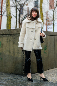 black bag, black mules, black pants, black shoes, fur jacket, high heels, leather bag, leather pants, leather shoes, trousers, vinyl, white fur, white jacket, street style, jonathan paciullo, FW, frenchystyle, fashion week, NYFW, NEW YORK, AUTUMN WINTER 2018-2019, AW 18-19, FALL WINTER 2018-2019, FW 18-19, vertical, full length