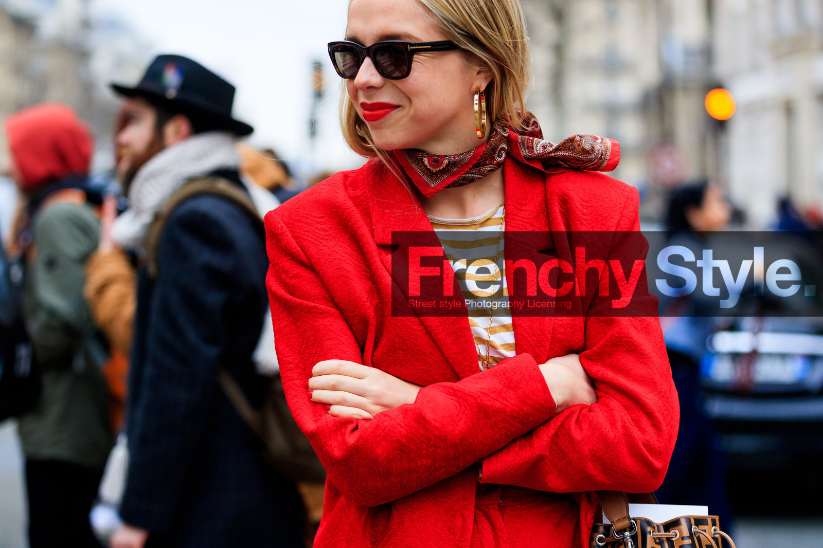 blazer, graphic top, printed t shirt, red jacket, red lips, red pants, red scarf, red suit, striped t shirt, sunglasses, trousers, white t shirt, street style, jonathan paciullo, FW, frenchystyle, fashion week, PFW, PARIS, AUTUMN WINTER 2018-2019, FALL WINTER 2018-2019, FW 18-19, horizontal, atmosphere details, chloe king