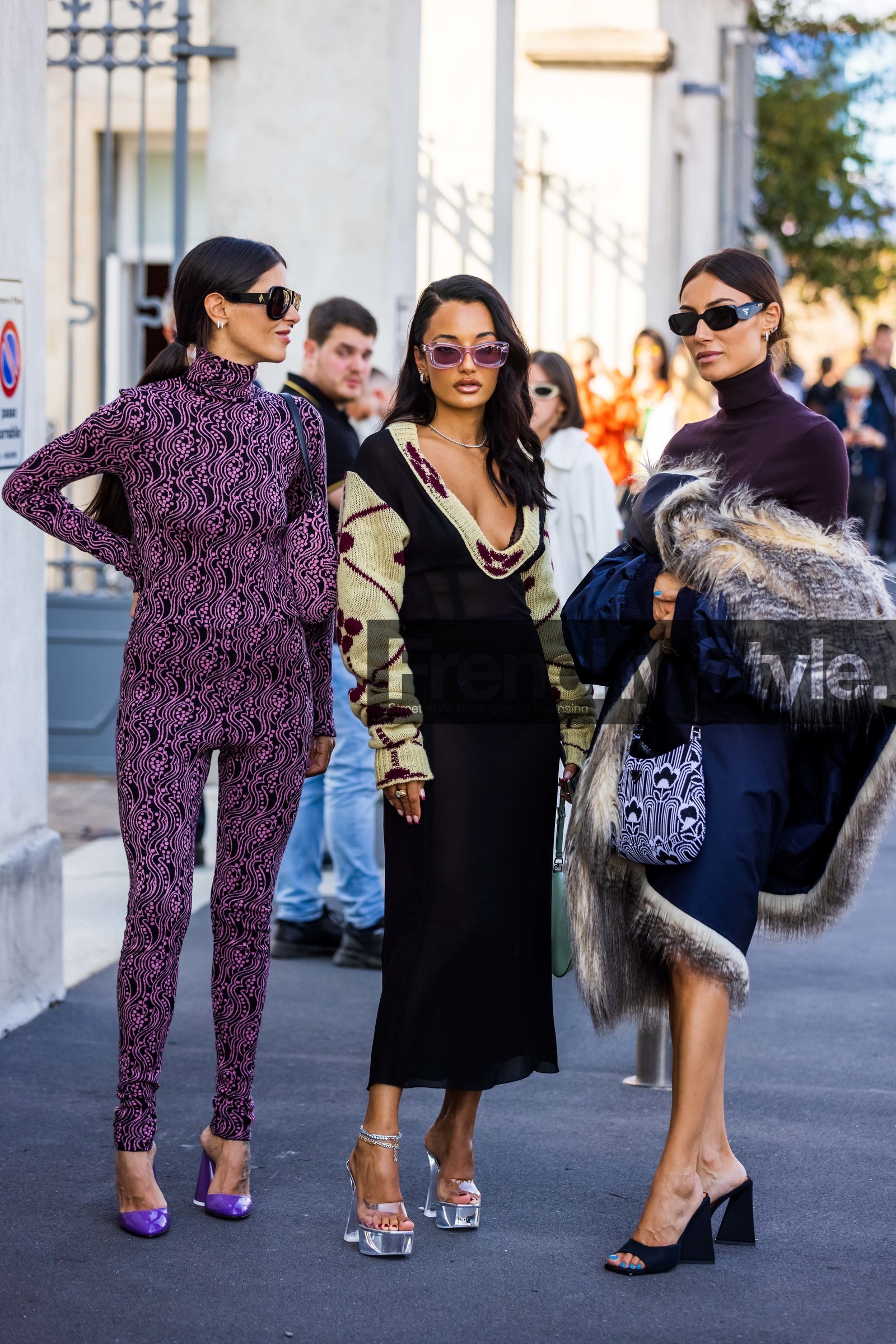 Amina Muaddi, bicolor, black and white bag, black dress, black heels, dress, flower, flower print, fur coat, Gilda Ambrosio, Giorgia Tordini, green bag, jacquard, jumpsuit, knitted dress, mules, pink bag, prada bag, prada look, printed bag, printed jumpsuit, purple heels, purple turtleneck, sandals, shoes, smartphone, sunglasses, transparent shoes, transparent sunglasses, turtleneck, fashion week, frenchystyle, FW, jonathan paciullo, street style, SPRING SUMMER 2022, SS 22, MFW, MILAN, vertical, full length