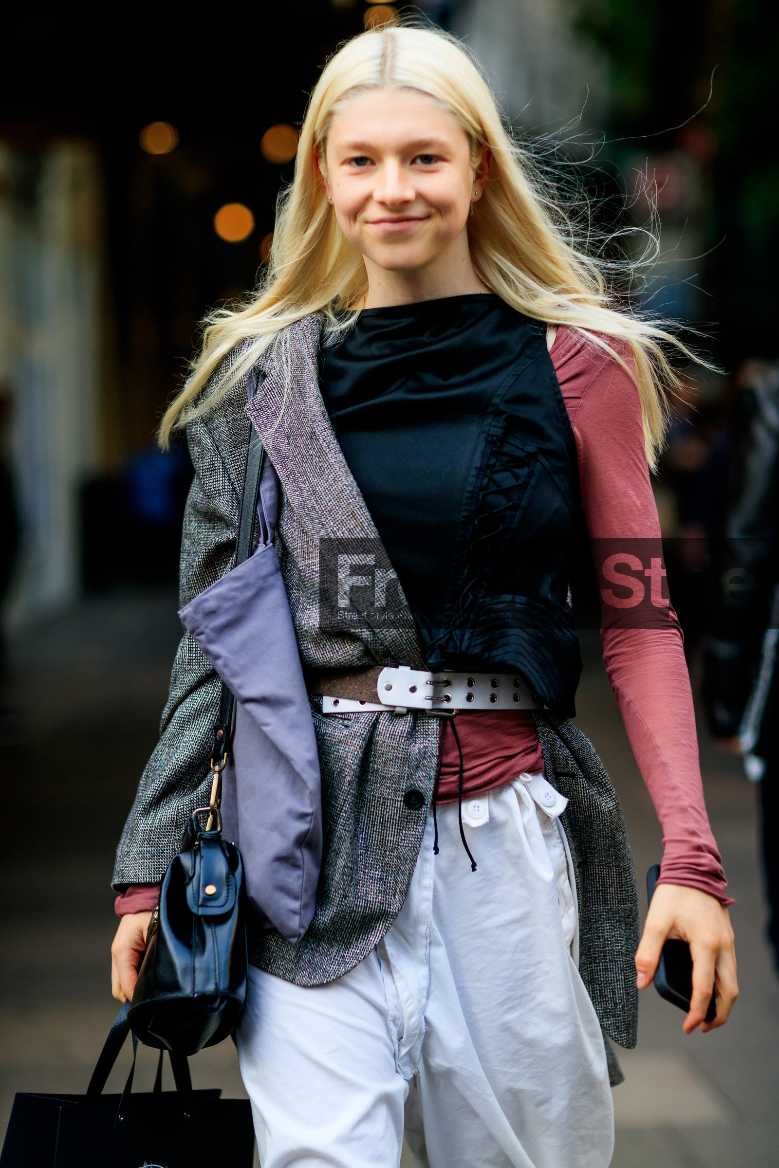 atmosphere details, black bag, black top, blazer, brown jacket, detail, fashion week, frenchystyle, FW, jonathan paciullo, leather bag, LFW, LONDON, one shoulder, red top, SPRING SUMMER 2018, SS 18, street style, tote bag, trousers, vertical, white belt, white pants