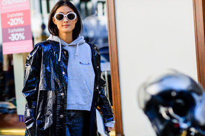 atmosphere details, black coat, blue denim, denim pants, detail, fashion week, frenchystyle, FW, grey sweater, hoodie, horizontal, jeans, jonathan paciullo, justine lee, leather coat, PARIS, PFW, SPRING SUMMER 2017, SS 17, street style, trousers, varnished leather coat, vêtements