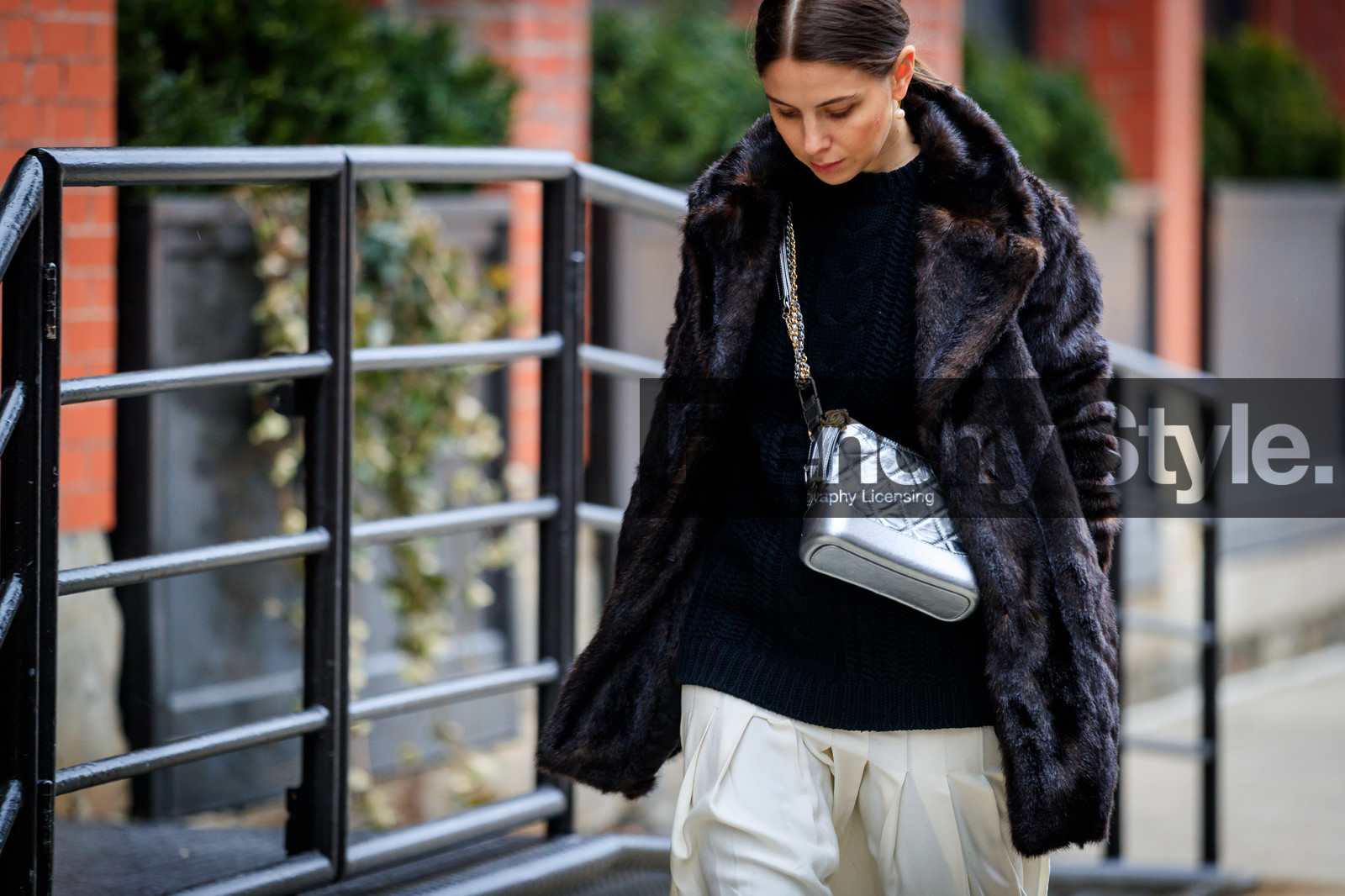 black sweater, brown fur, brown jacket, chanel handbag, fur jacket, leather bag, silver bag, white pants, street style, jonathan paciullo, FW, frenchystyle, fashion week, NYFW, NEW YORK, AUTUMN WINTER 2018-2019, AW 18-19, FALL WINTER 2018-2019, FW 18-19, atmosphere details, horizontal, detail