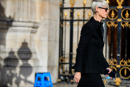 black jacket, black skirt, sunglasses, tone on tone, total look black, trousers, tweed jacket, street style, jonathan paciullo, FW, frenchystyle, fashion week, PFW, PARIS, AUTUMN WINTER 2018-2019, FALL WINTER 2018-2019, FW 18-19, horizontal, atmosphere details, kate lamphear