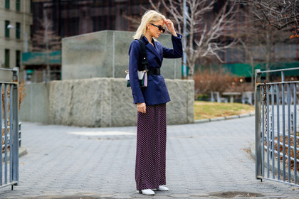 black belt, blazer, blue jacket, bordeaux, burgundy, earrings, graphic pants, green bag, leather bag, leather shoes, polka dot, printed pants, red pants, striped jacket, sunglasses, trousers, white bag, street style, jonathan paciullo, FW, frenchystyle, fashion week, NYFW, NEW YORK, AUTUMN WINTER 2018-2019, AW 18-19, FALL WINTER 2018-2019, FW 18-19, atmosphere details, horizontal, full length, caro daur