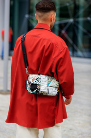 alice & j.s, JS roques, back details, red shirt, crossbody bag, fendi bag, fendi baguette bag, printed bag, fashion week, frenchystyle, FW, jonathan paciullo, street style, vertical, atmosphere details, detail, MFW, MILAN, SPRING SUMMER 2020, SS 20