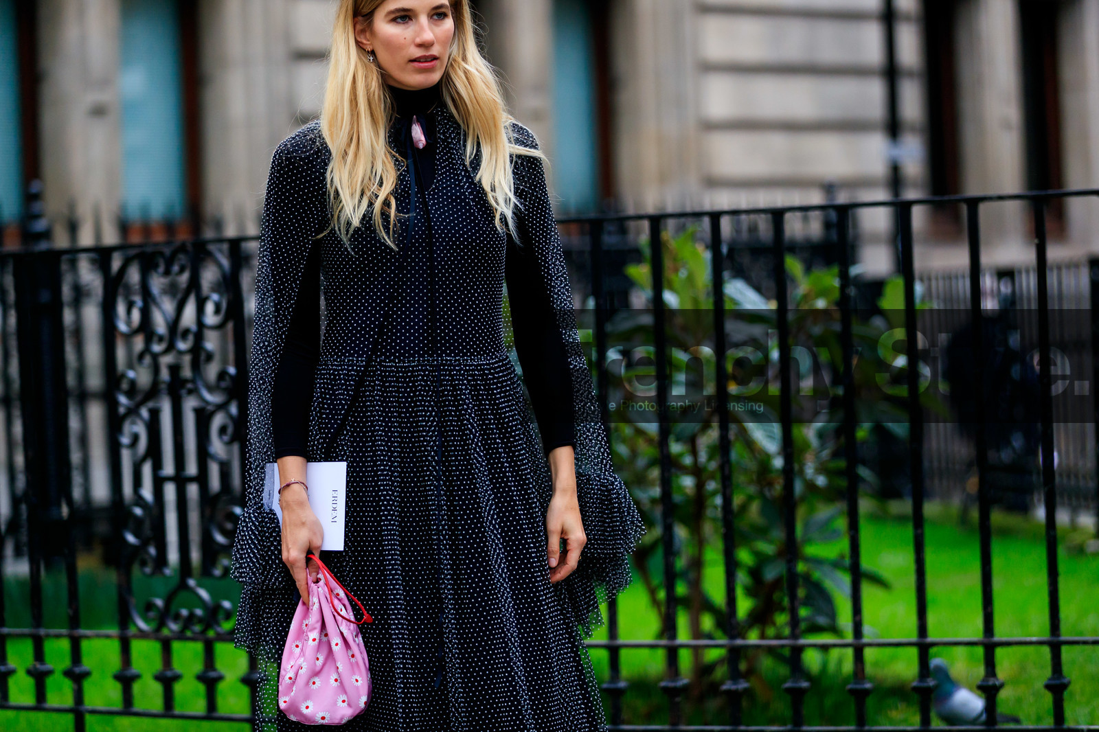 black dress, embroidered dress, glitter, leather bag, pink bag, veronika heilbrunner, LONDON, LFW, fashion week, frenchystyle, FW, jonathan paciullo, street style, AUTUMN WINTER 2019-2020, AW 19-20, FW 19-20, FALL WINTER 2019-2020, horizontal, atmosphere details, detail