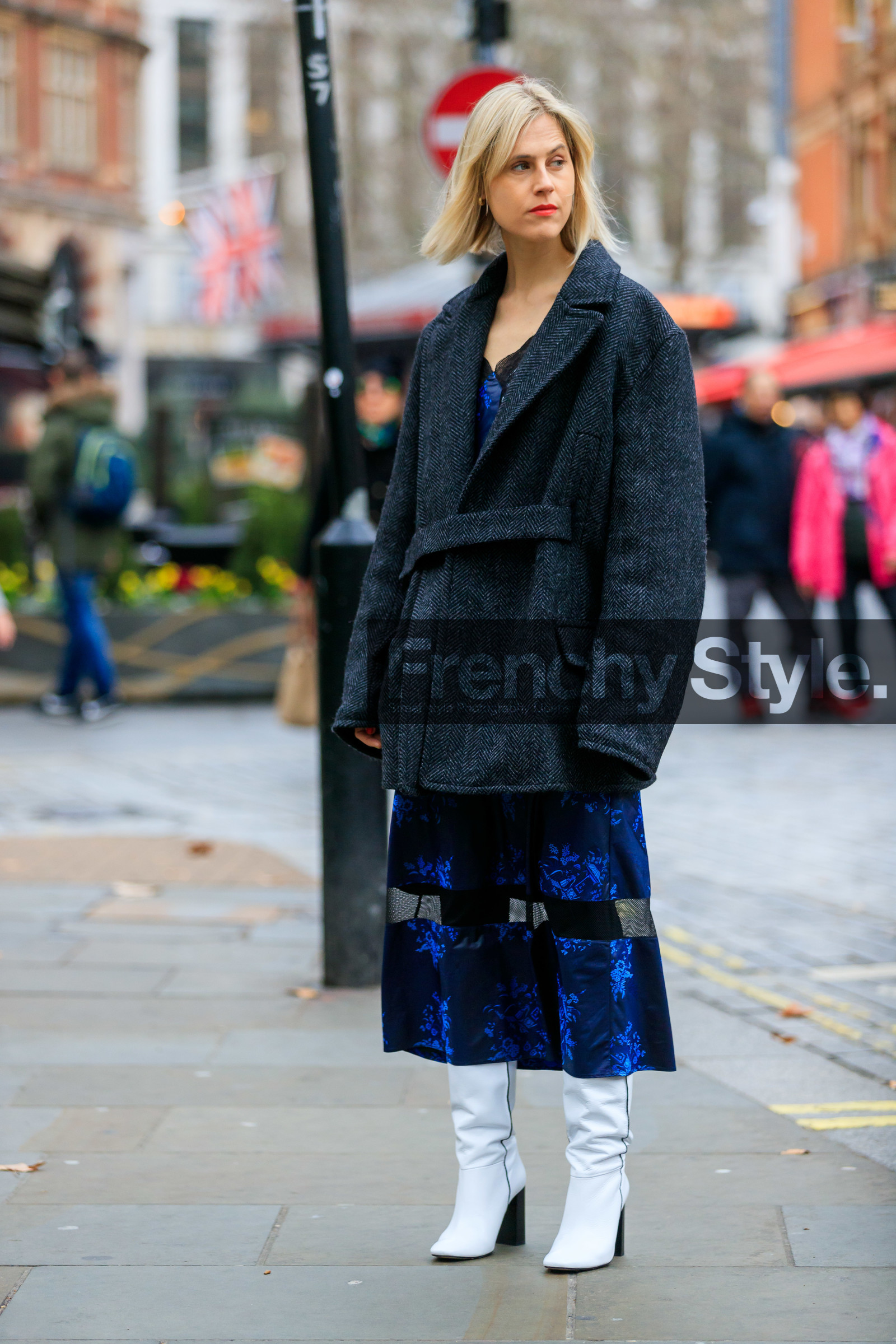black jacket, blue dress, graphic dress, high boots, high heels, lace, leather shoes, linda tol, printed dress, white shoes, LONDON, LFW, fashion week, frenchystyle, FW, jonathan paciullo, street style, AUTUMN WINTER 2019-2020, AW 19-20, FW 19-20, FALL WINTER 2019-2020, vertical, full length