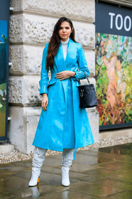 black bag, blue coat, high boots, high heels, leather bag, leather coat, leather shoes, trench coat, white boots, street style, jonathan paciullo, FW, frenchystyle, fashion week, LFW, LONDON, AUTUMN WINTER 2018-2019, AW 18-19, FALL WINTER 2018-2019, FW 18-19, vertical, full length, doina ciobanu