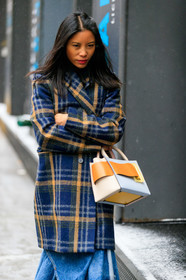 blue coat, checked, graphic jacket, leather bag, plaid, printed jacket, tartan, white bag, street style, jonathan paciullo, frenchystyle, NYFW, NEW YORK, AUTUMN WINTER 2019-2020, AW 19-20, FALL WINTER 2019-2020, FW 19-20, fashion week, FW, vertical, atmosphere details, detail