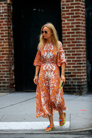 graphic dress, graphic shoes, green shoes, leather shoes, multicolor shoes, orange dress, printed dress, printed shoes, sunglasses, street style, jonathan paciullo, FW, frenchystyle, fashion week, NEW YORK, NYFW, SPRING SUMMER 2020, SS 20, vertical, full length