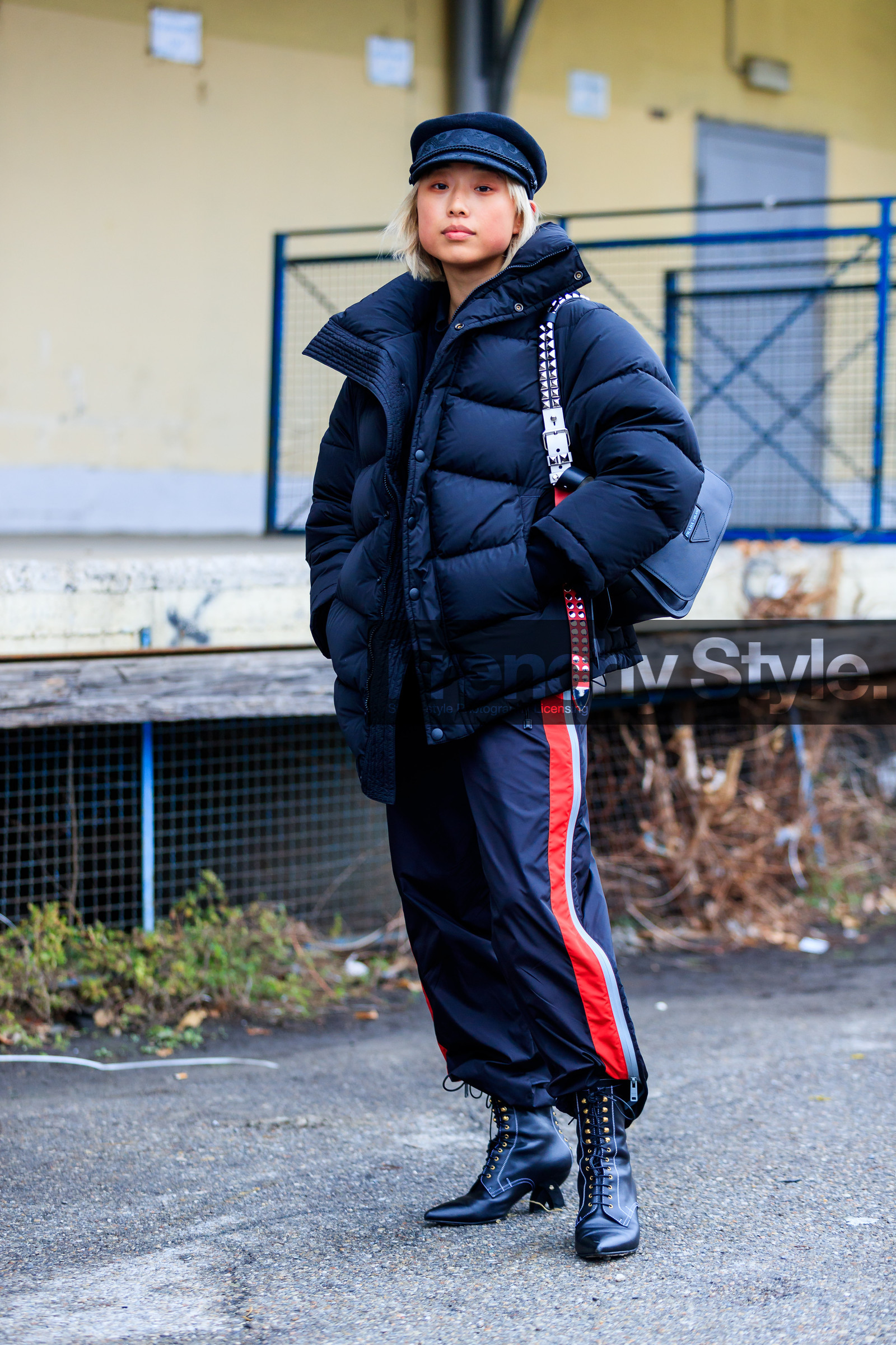 black bag, black cap, black jacket, black pants, black shoes, down jacket, leather bag, leather shoes, prada, streetwear, sweatpants, trousers, fashion week, frenchystyle, FW, jonathan paciullo, street style, MFW, MILAN, AUTUMN WINTER 2018-2019, FALL WINTER 2018-2019, FW 18-19, vertical, full length, Margaret Zhang