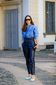 erika boldrin, denim shirt, black leather pants, high waist pants, belted pants, loewe bag, loewe clutch, black leather clutch, black leather bag, quilted shoes, light blue leather shoes, high heels shoes, fashion week, frenchystyle, FW, jonathan paciullo, street style, vertical, full length, MFW, MILAN, SPRING SUMMER 2020, SS 20