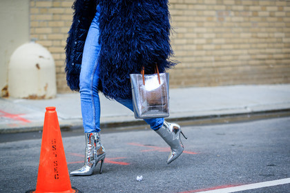 blue denim, blue fur coat, denim pants, high heels, jeans, leather bag, leather shoes, shiny bag, shiny boots, silver bag, silver shoes, trousers, street style, jonathan paciullo, FW, frenchystyle, fashion week, NYFW, NEW YORK, AUTUMN WINTER 2018-2019, AW 18-19, FALL WINTER 2018-2019, FW 18-19, atmosphere details, horizontal, detail, Charlotte Groeneveld