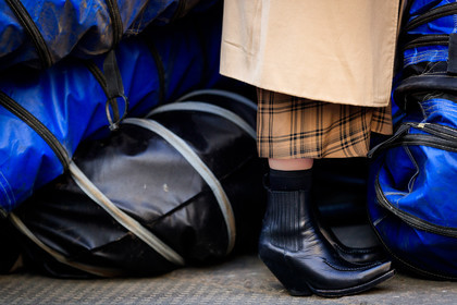 beige coat, black shoes, cowboy boots, high heels, leather shoes, street style, jonathan paciullo, FW, frenchystyle, fashion week, LFW, LONDON, AUTUMN WINTER 2018-2019, AW 18-19, FALL WINTER 2018-2019, FW 18-19, horizontal, atmosphere details, detail