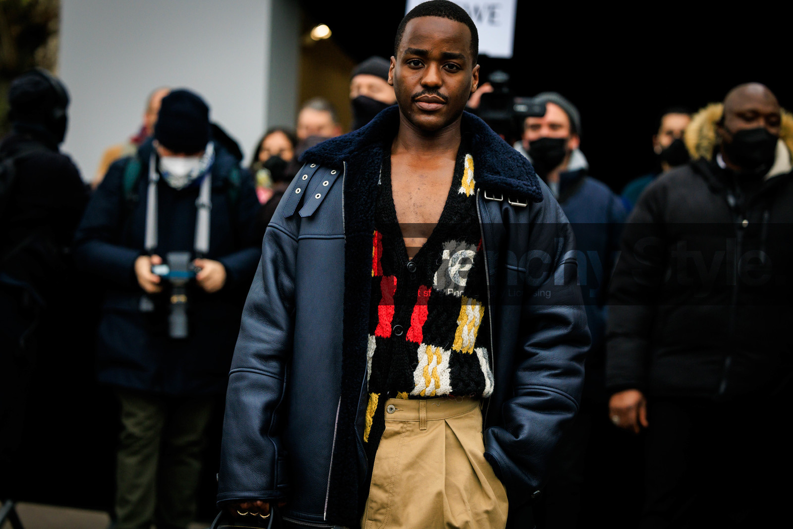 menswear, fashion week, frenchystyle, FW, jonathan paciullo, street style, PFW, PARIS, FALL WINTER 2022-2023, AUTUMN WINTER 2022-2023, FW 22-23, atmosphere details, detail, horizontal