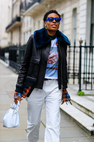 black jacket, checked shirt, earrings, fur collar, leather bag, leather jacket, sunglasses, trousers, white bag, white pants, street style, jonathan paciullo, FW, frenchystyle, fashion week, LFW, LONDON, AUTUMN WINTER 2018-2019, AW 18-19, FALL WINTER 2018-2019, FW 18-19, vertical, atmosphere details, detail, donna wallace