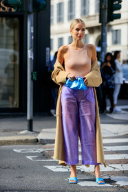 leonie hanne, strassed earrings, dangling earrings, chain necklace, golden necklace, nude top, sleeveless top, beige coat, bottega veneta bag, mini bag, blue bag, metalic bag, light blue leather shoes, open toe shoes, purple pants, cropped pants, sheer pants, blue metali bag, fashion week, frenchystyle, FW, jonathan paciullo, street style, vertical, full length, MFW, MILAN, SPRING SUMMER 2020, SS 20