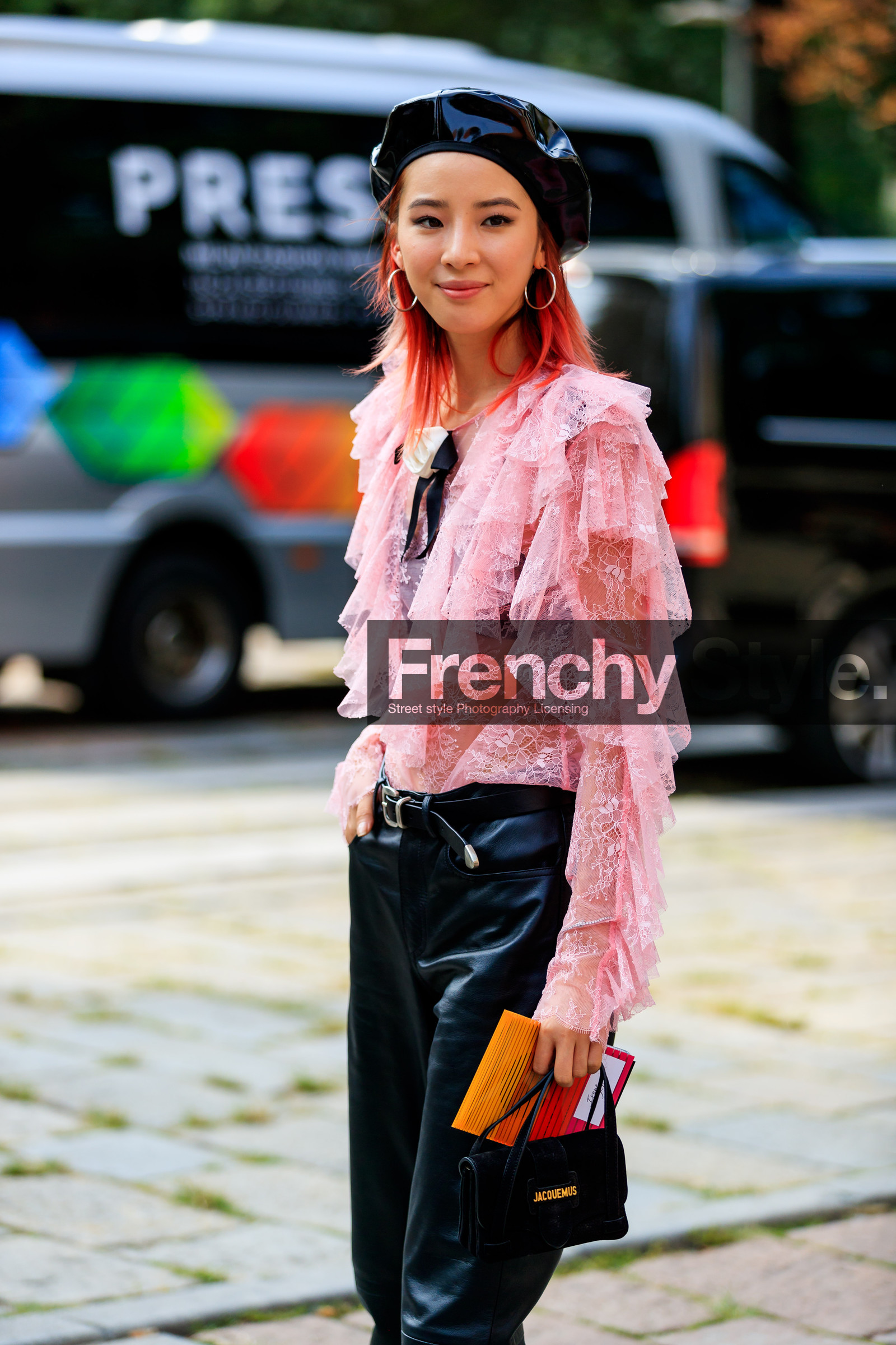 beret, black bag, black belt, black hat, black pants, dyed hair, earrings, irene kim, jacquemus, lace shirt, leather bag, leather belt, leather pants, pink hair, pink shirt, ruffles, trousers, street style, jonathan paciullo, FW, frenchystyle, fashion week, MFW, MILAN, SPRING SUMMER 2019, SS 19, vertical, atmosphere details, detail