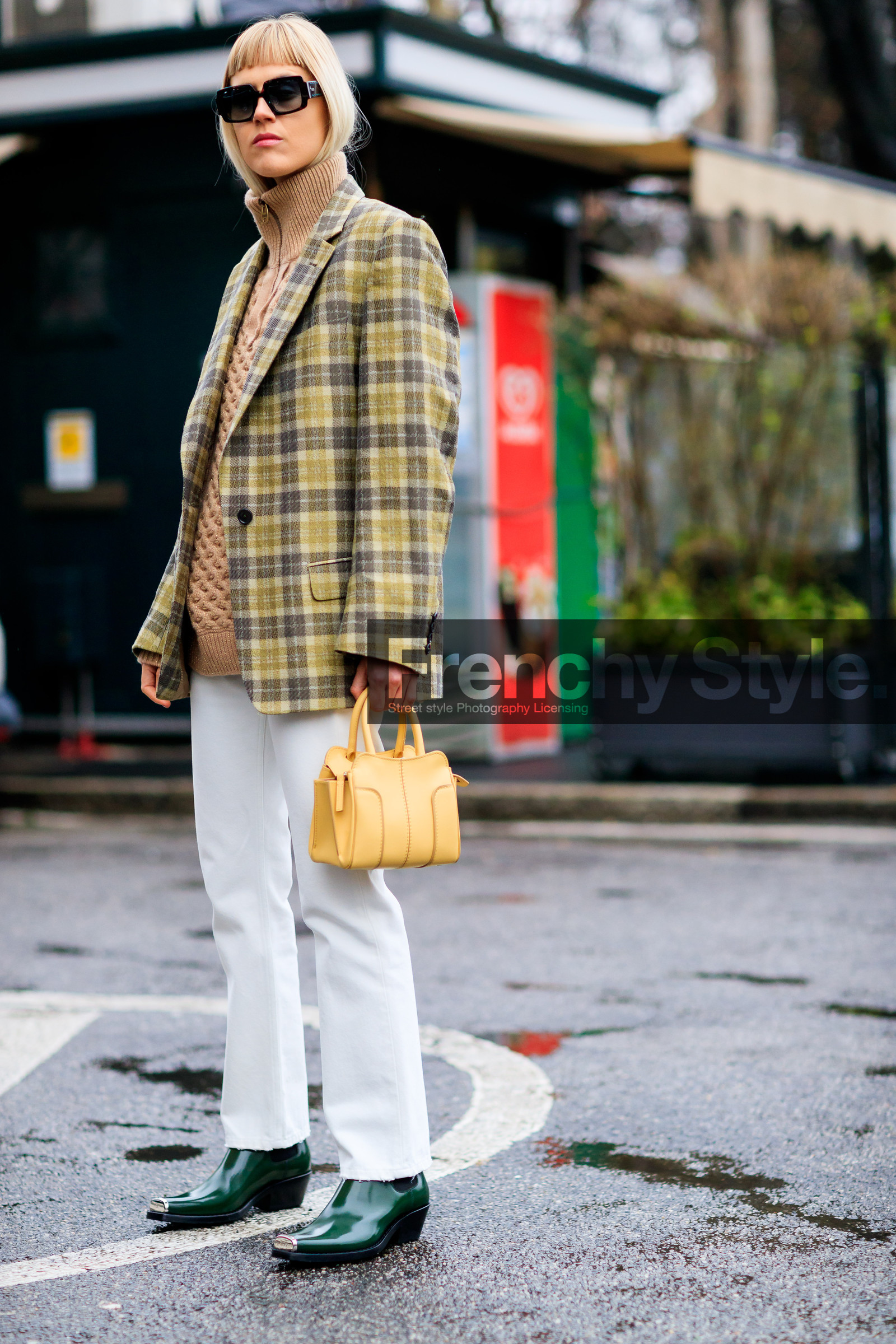 blazer, calvin klein, camel knit, checked, denim pants, graphic jacket, green boots, green jacket, jeans, leather bag, leather shoes, plaid, printed jacket, trousers, white denim, yellow bag, fashion week, frenchystyle, FW, jonathan paciullo, street style, MFW, MILAN, AUTUMN WINTER 2018-2019, FALL WINTER 2018-2019, FW 18-19, vertical, full length, linda tol