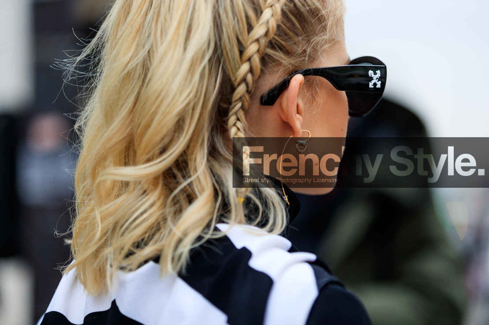 braids, earrings, off white, sunglasses, street style, jonathan paciullo, FW, frenchystyle, fashion week, PFW, PARIS, AUTUMN WINTER 2018-2019, FALL WINTER 2018-2019, FW 18-19, horizontal, atmosphere details, caro daur