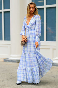 beige bag, blue dress, checked, chloé, graphic dress, leather bag, leather shoes, plaid, printed dress, puma, tartan, white shoes, white sneakers, street style, jonathan paciullo, FW, frenchystyle, fashion week, NEW YORK, NYFW, SPRING SUMMER 2020, SS 20, vertical, full length