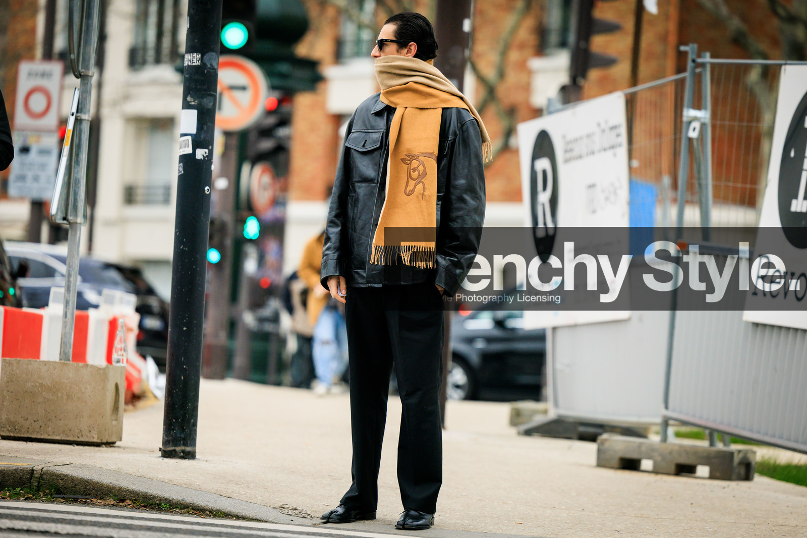 menswear, fashion week, frenchystyle, FW, jonathan paciullo, street style, PFW, PARIS, FALL WINTER 2022-2023, AUTUMN WINTER 2022-2023, FW 22-23, full length, horizontal