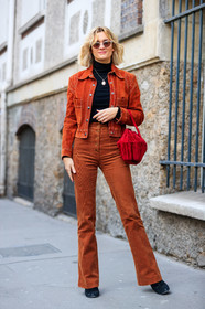 black shoes, black turtleneck, brown pants, camel jacket, corduroy, leather bag, leather jacket, leather shoes, necklace, red bag, suede jacket, sunglasses, trousers, velvet, street style, jonathan paciullo, FW, frenchystyle, fashion week, PFW, PARIS, AUTUMN WINTER 2018-2019, FALL WINTER 2018-2019, FW 18-19, vertical, full length, adenorah