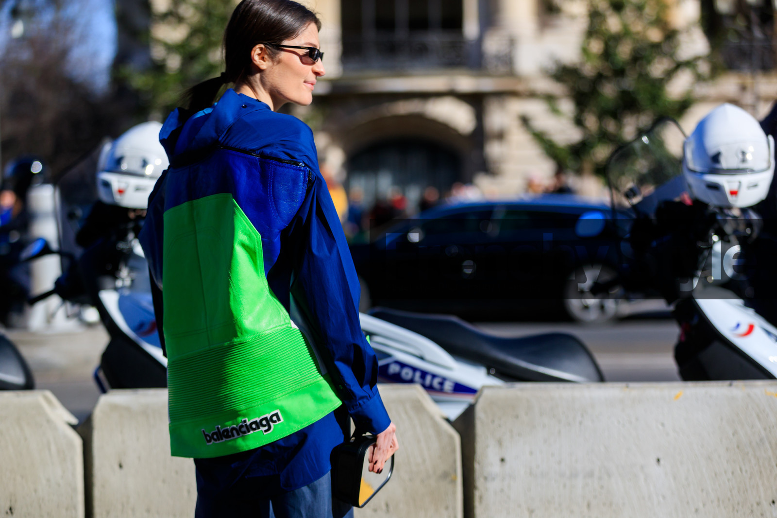balenciaga, blue jacket, graphic jacket, green jacket, leather bag, printed jacket, sunglasses, street style, jonathan paciullo, FW, frenchystyle, fashion week, PFW, PARIS, AUTUMN WINTER 2018-2019, FALL WINTER 2018-2019, FW 18-19, horizontal, atmosphere details