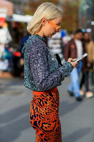 neon orange sunglasses, gucci sunglasses, sequins blouse, silver blouse, high collar blouse, orange pants, knit pants, jacquard pants, animal print pants, leopard printed pants, fashion week, frenchystyle, FW, jonathan paciullo, street style, SPRING SUMMER 2020, SS 20, PFW, PARIS, vertical, atmosphere details, detail
