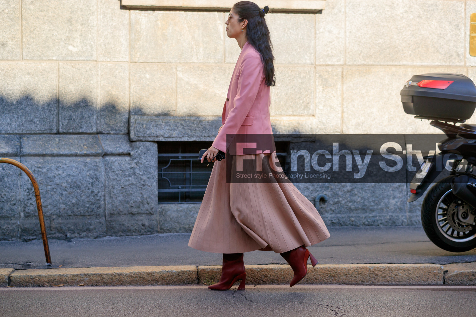 fashion week, frenchystyle, FW, jonathan paciullo, street style, horizontal, atmosphere details, full length, MFW, MILAN, SPRING SUMMER 2020, SS 20