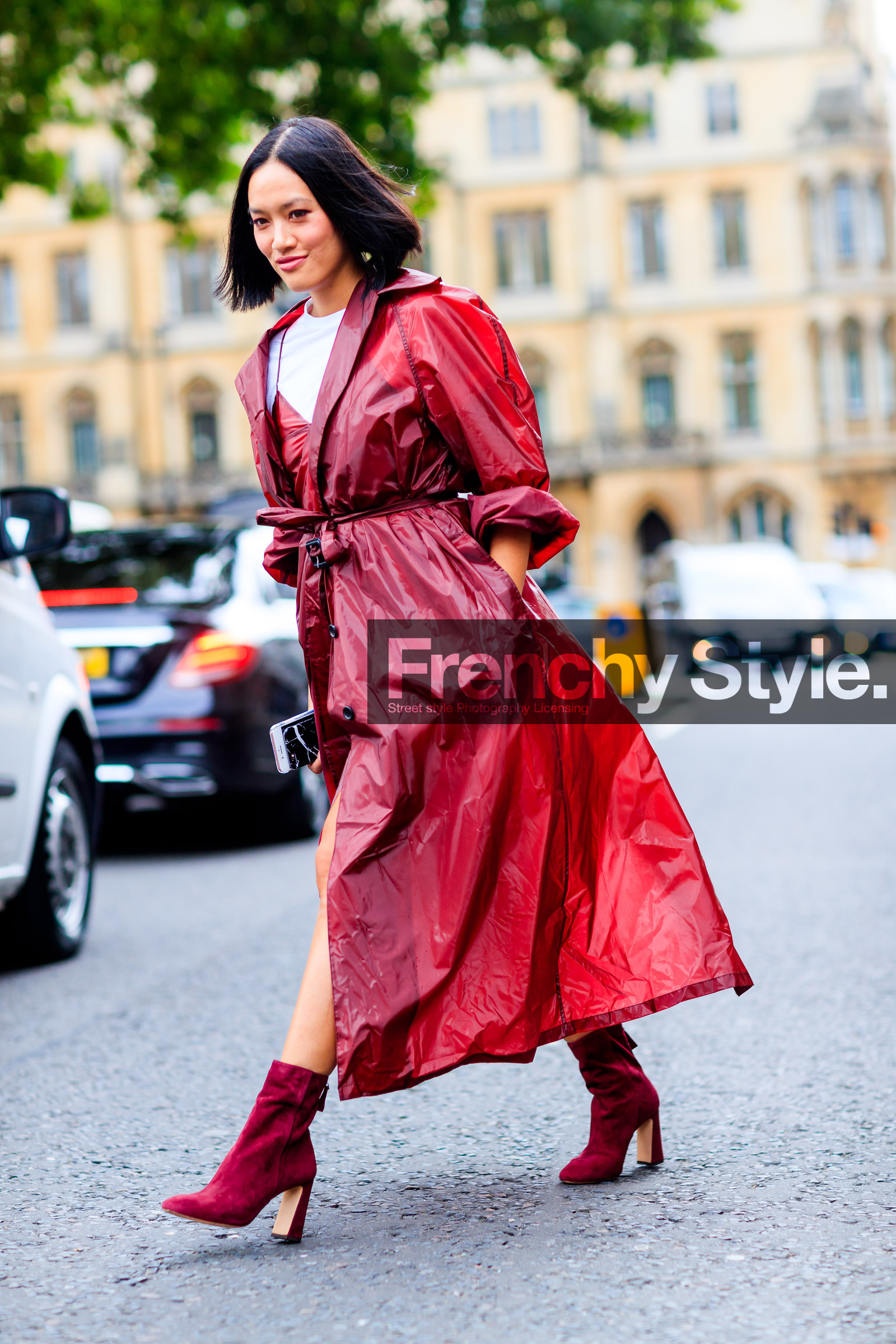 bordeaux, burgundy, fashion week, frenchystyle, full length, FW, high heels, jonathan paciullo, leather shoes, LFW, LONDON, raincoat, red boots, red coat, red dress, SPRING SUMMER 2018, SS 18, street style, Tiffany Hsu, vertical, white t shirt