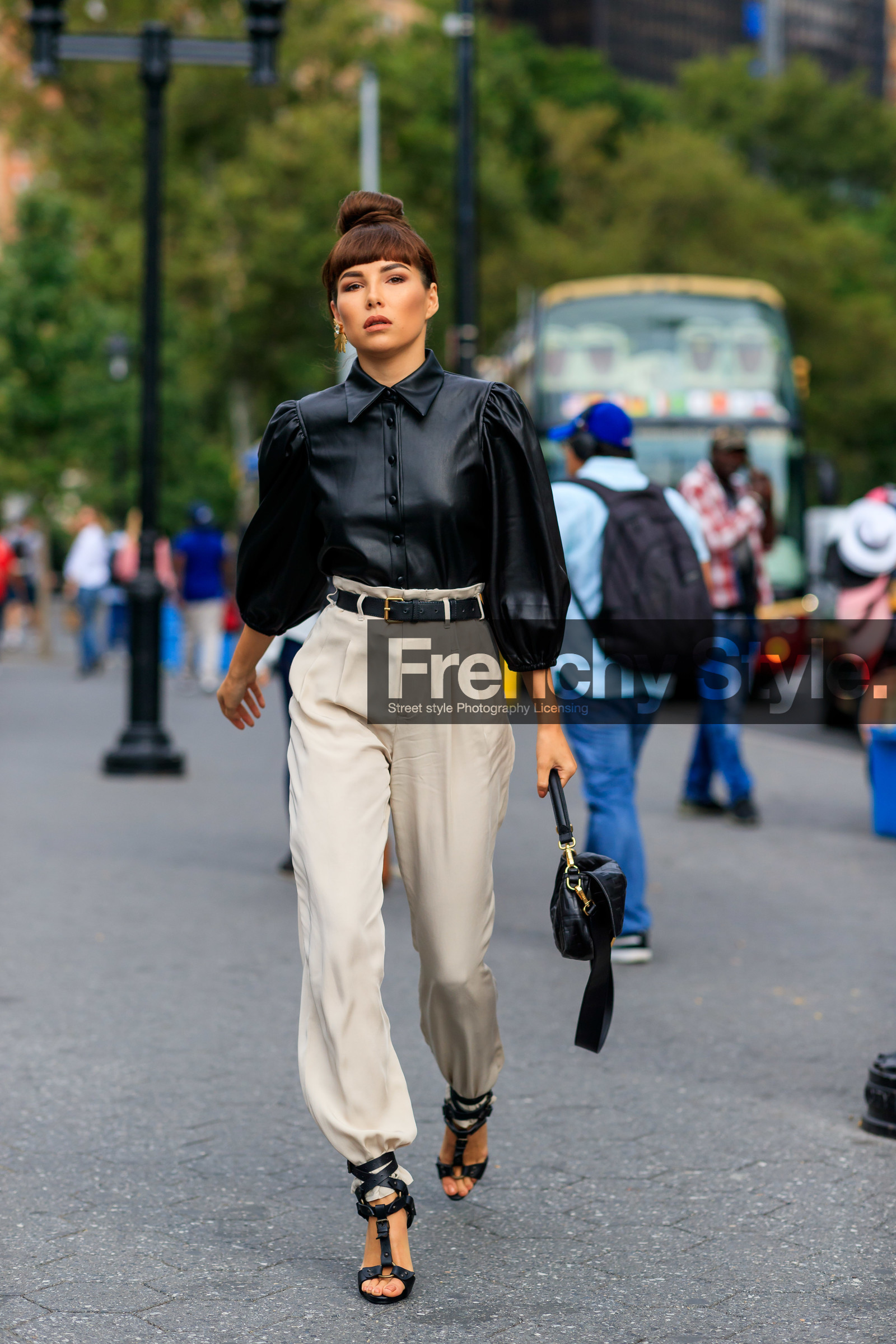 beige pants, black belt, black shirt, black shoes, high heels, high waist, leather shirt, leather shoes, trousers, street style, jonathan paciullo, FW, frenchystyle, fashion week, NEW YORK, NYFW, SPRING SUMMER 2020, SS 20, vertical, full length