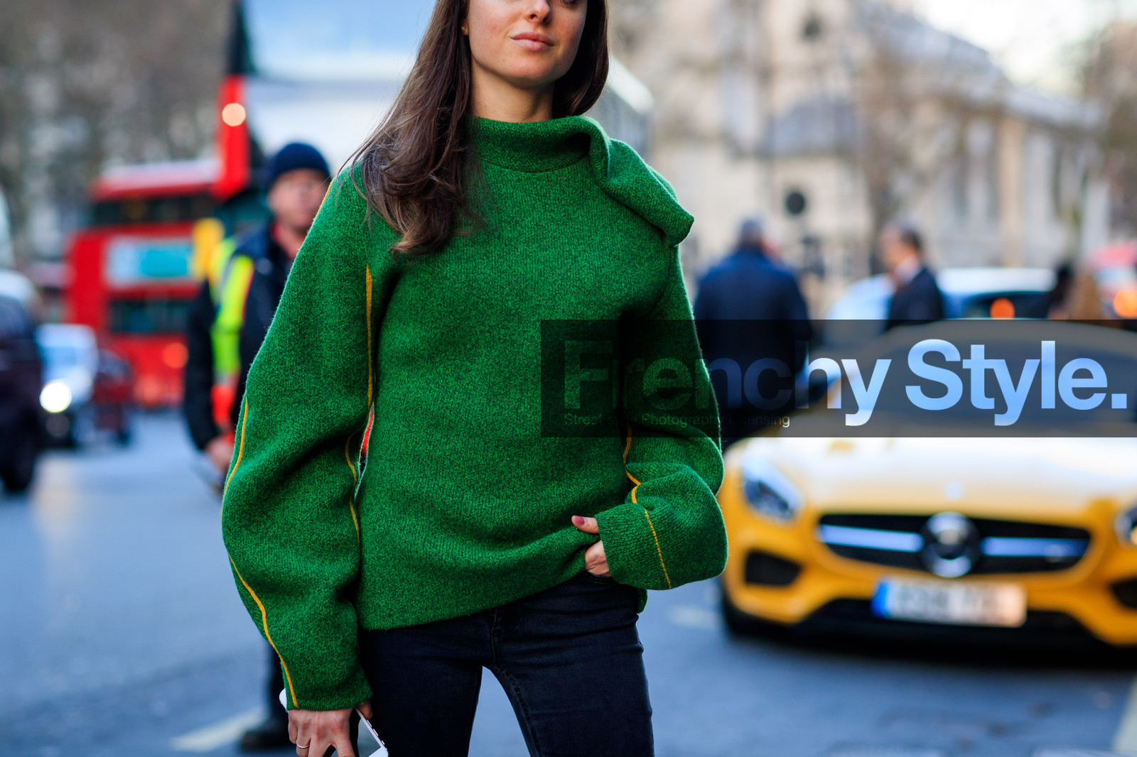 atmosphere details, AUTUMN WINTER 2017-2018, AW 17-18, black denim, denim pants, detail, FALL WINTER 2017-2018, fashion week, frenchystyle, FW, FW 17-18, green sweater, horizontal, jeans, jonathan paciullo, LFW, LONDON, street style, trousers