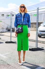 blue denim, candela novembre, denim jacket, fashion week, frenchystyle, full length, FW, green skirt, jonathan paciullo, leather bag, leather shoes, PARIS, PFW, SPRING SUMMER 2017, SS 17, street style, sunglasses, vertical, white shoes, white sweater