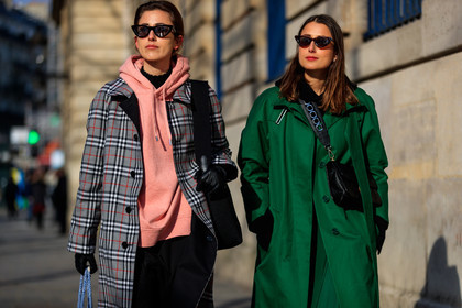 black bag, checked, graphic jacket, green coat, grey coat, hoodie, leather bag, pink sweater, plaid, printed jacket, sunglasses, tartan, trousers, street style, jonathan paciullo, FW, frenchystyle, fashion week, PFW, PARIS, AUTUMN WINTER 2018-2019, FALL WINTER 2018-2019, FW 18-19, horizontal, atmosphere details, julia haghjoo, sylvia haghjoo