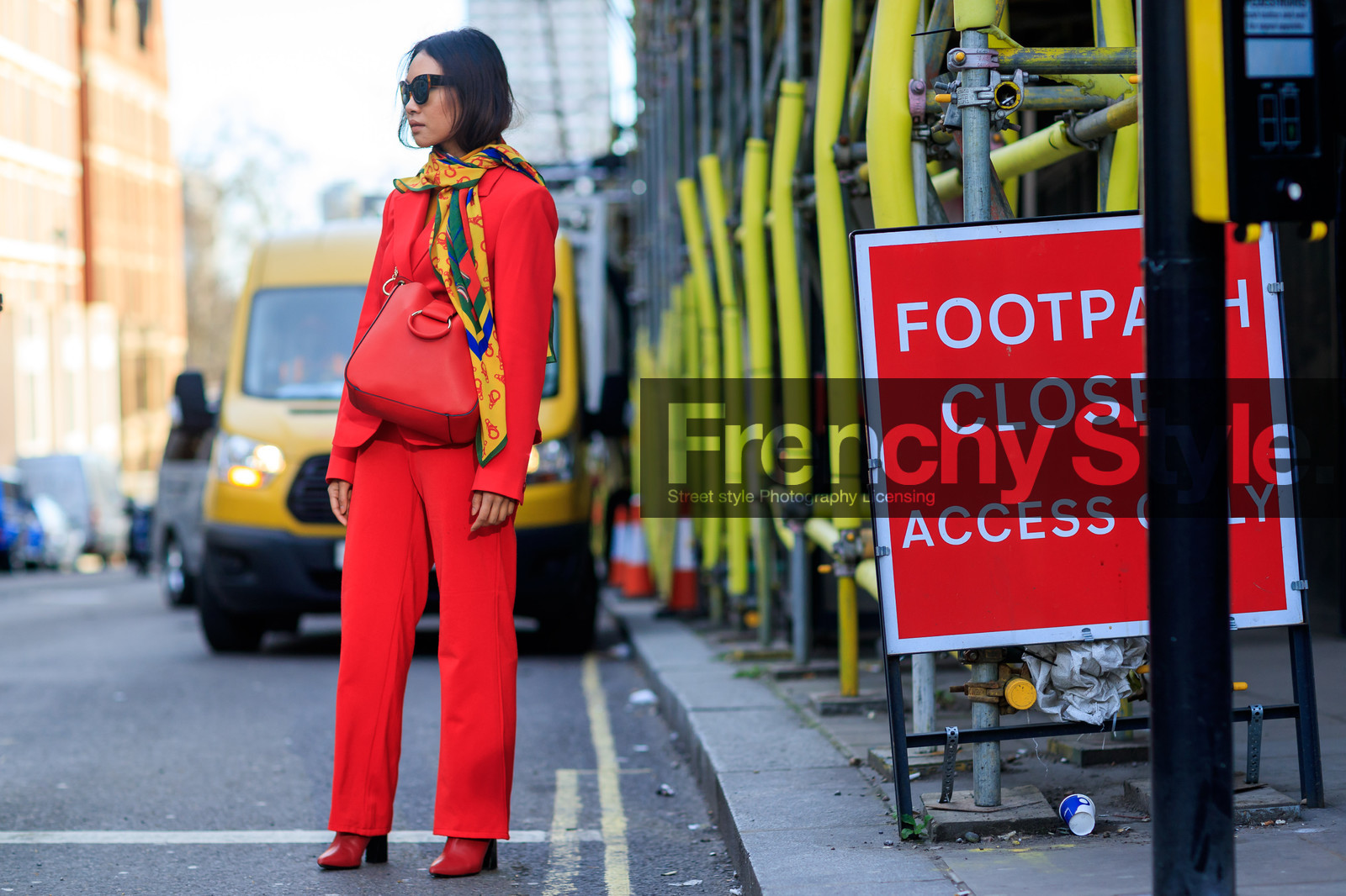 high heels, leather bag, leather shoes, printed scarf, red bag, red boots, red jacket, red pants, red suit, sunglasses, trousers, yellow scarf, fashion week, frenchystyle, FW, jonathan paciullo, street style, LFW, LONDON, AUTUMN WINTER 2018-2019, AW 18-19, FALL WINTER 2018-2019, FW 18-19, horizontal, atmosphere details, full length