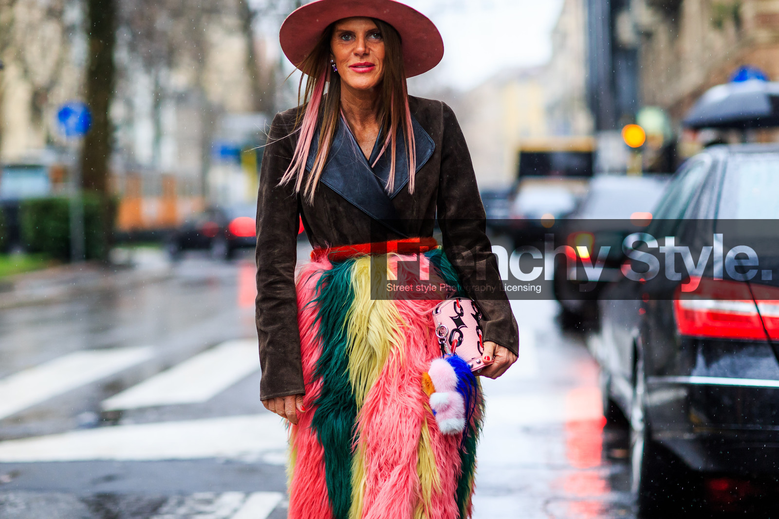 anna dello russo, atmosphere details, AUTUMN WINTER 2016-2017, AW 16-17, brown jacket, detail, FALL WINTER 2016-2017, fashion week, feathers, frenchystyle, fur coat, FW, FW 16-17, graphic coat, green fur, horizontal, jonathan paciullo, leather bag, leather jacket, LFW, LONDON, louis vuitton, MENSWEAR, mini bag, pink bag, pink fur, pink hat, street style, striped coat, studded bag, yellow fur
