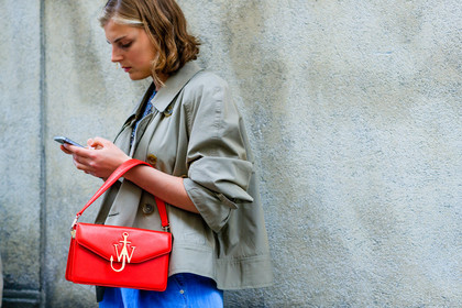 atmosphere details, beige jacket, claire beermann, denim pants, detail, fashion week, frenchystyle, FW, horizontal, jeans, jonathan paciullo, jw anderson, leather bag, PARIS, PFW, red bag, SPRING SUMMER 2017, SS 17, street style, trousers