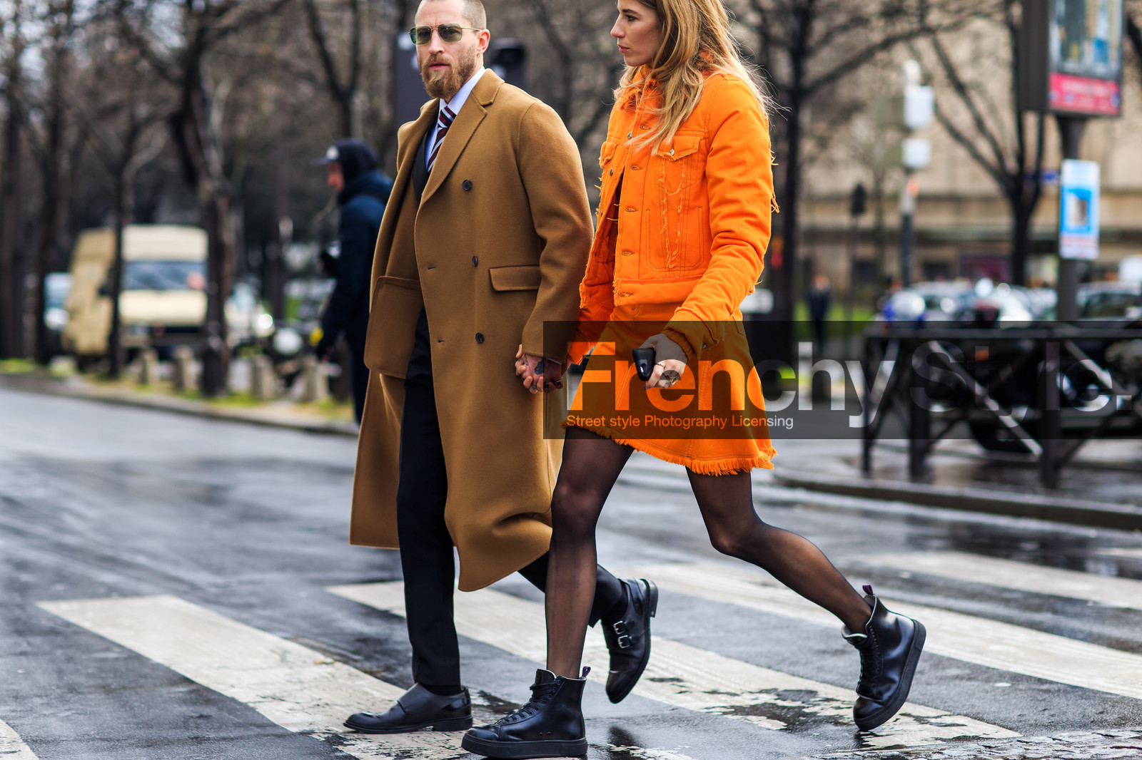 atmosphere details, AUTUMN WINTER 2016-2017, AW 16-17, beige coat, black sneakers, camel coat, detail, FALL WINTER 2016-2017, fashion week, frenchystyle, FW, FW 16-17, horizontal, jonathan paciullo, justin o'shea, leather sneakers, orange denim, orange jacket, orange skirt, overcoat, PARIS, PFW, street style, sunglasses, tights, tone on tone, total look orange, veronika heilbrunner