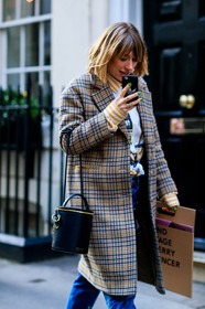 black bag, brown coat, checked, graphic jacket, houndstooth pattern, leather bag, plaid, printed jacket, printed t shirt, trousers, white t shirt, fashion week, frenchystyle, FW, jonathan paciullo, street style, LFW, LONDON, AUTUMN WINTER 2018-2019, AW 18-19, FALL WINTER 2018-2019, FW 18-19, vertical, full length