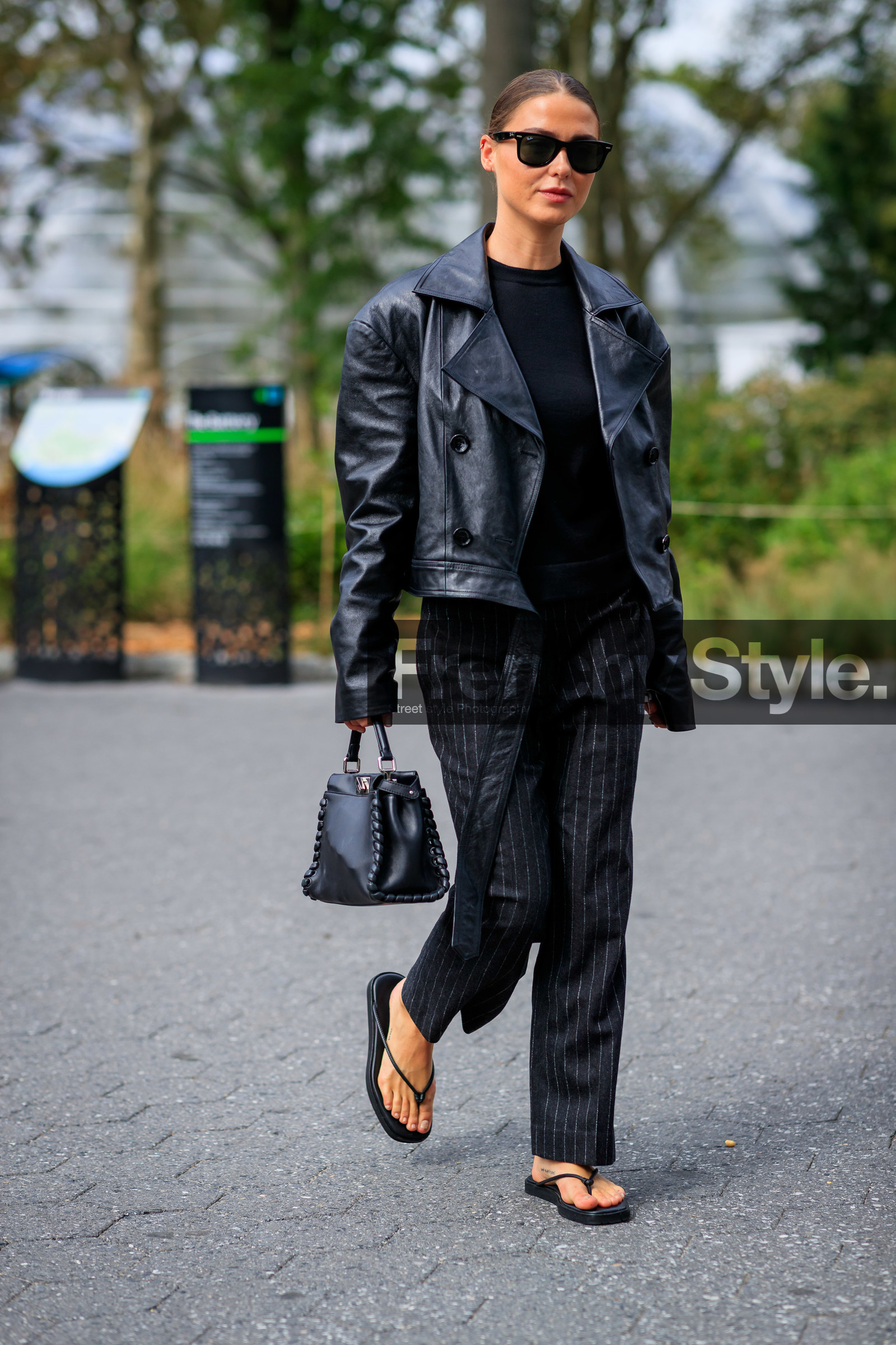 black bag, black jacket, black pants, black shoes, black sweater, fendi, flip flops, graphic pants, leather jacket, leather shoes, printed pants, sophia roe, sunglasses, tone on tone, total look black, trousers, street style, jonathan paciullo, FW, frenchystyle, fashion week, NEW YORK, NYFW, SPRING SUMMER 2020, SS 20, vertical, full length